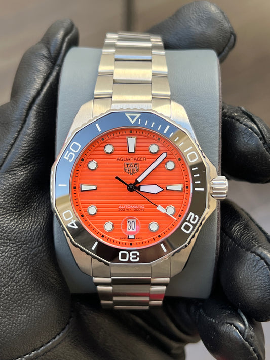 TAG Heuer Aquaracer Professional 300 Orange Diver  Automático, 43 mm, Acero WBP201F.BA0632