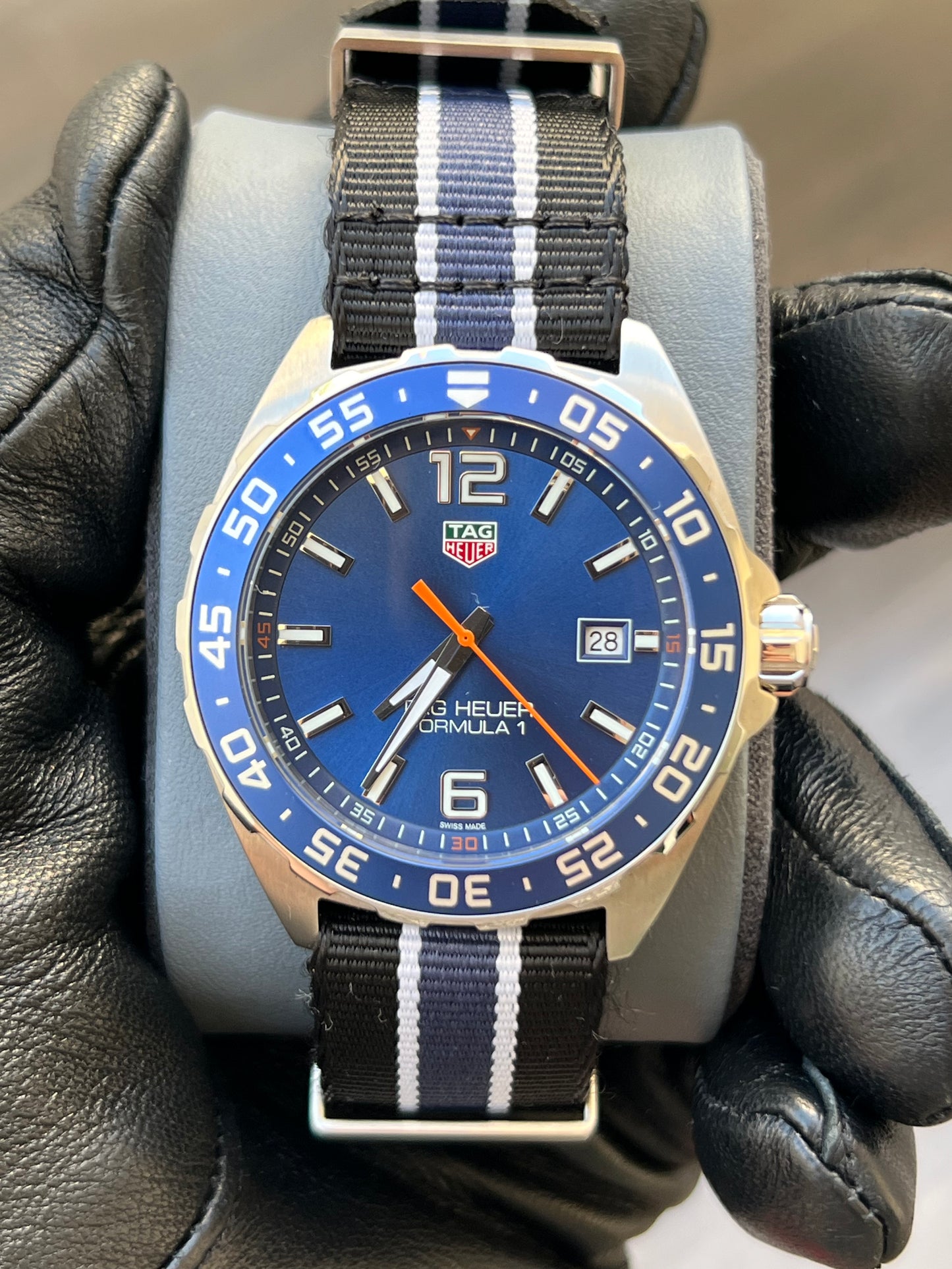 TAG Heuer Fórmula 1 Cuarzo, 43 mm, Acero WAZ1010.FC8197